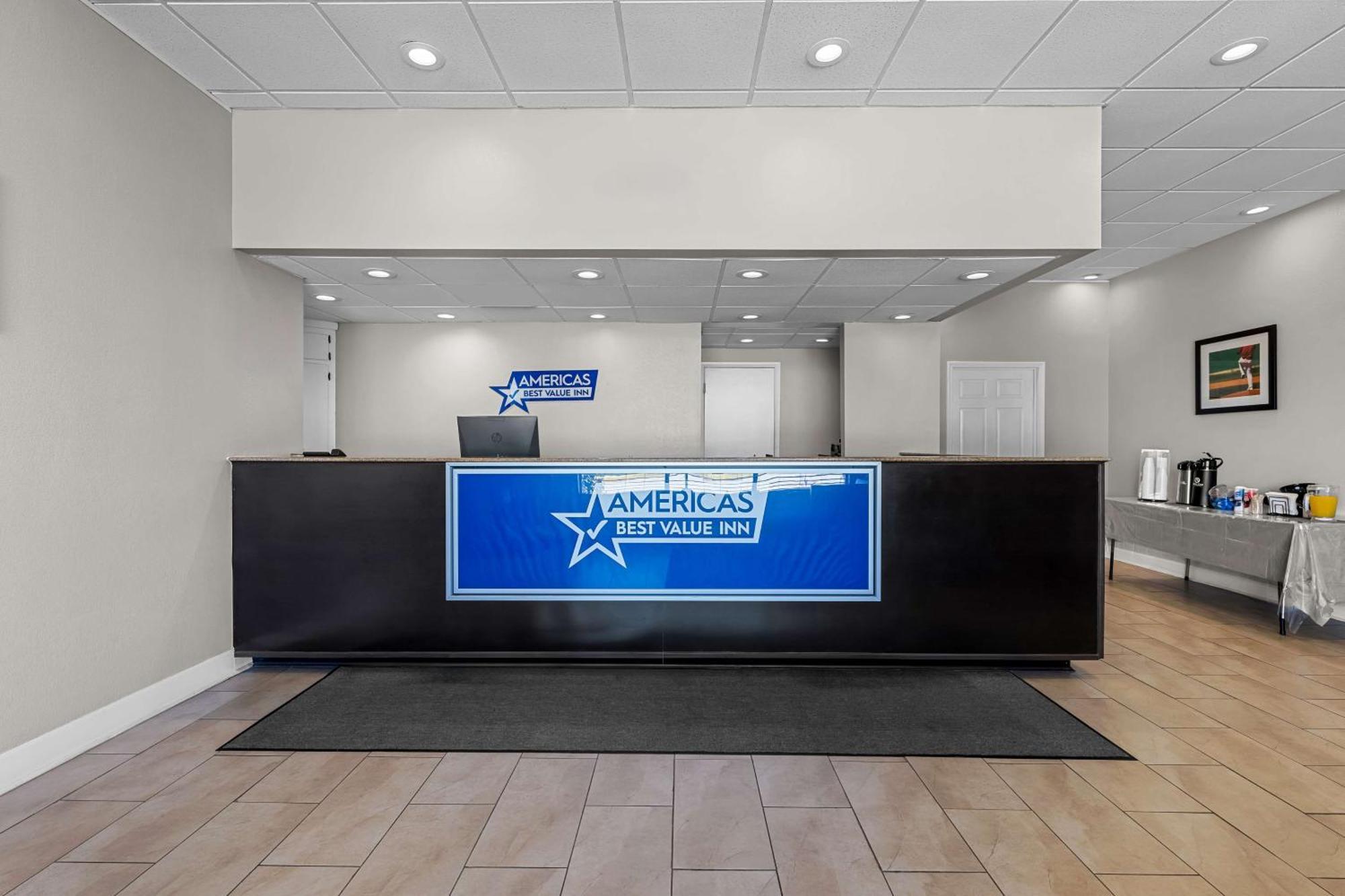 Americas Value Hotel 2*