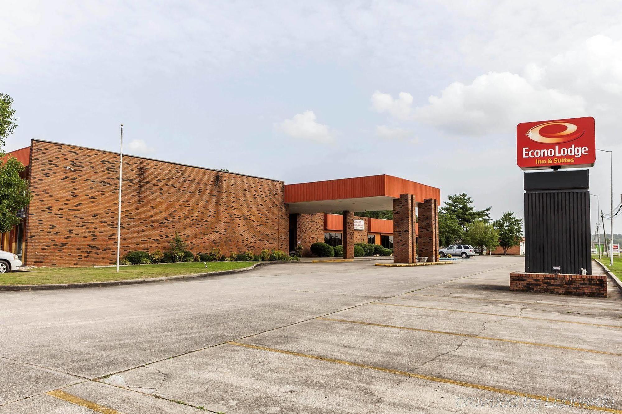 Americas Value Hotel Hamilton
