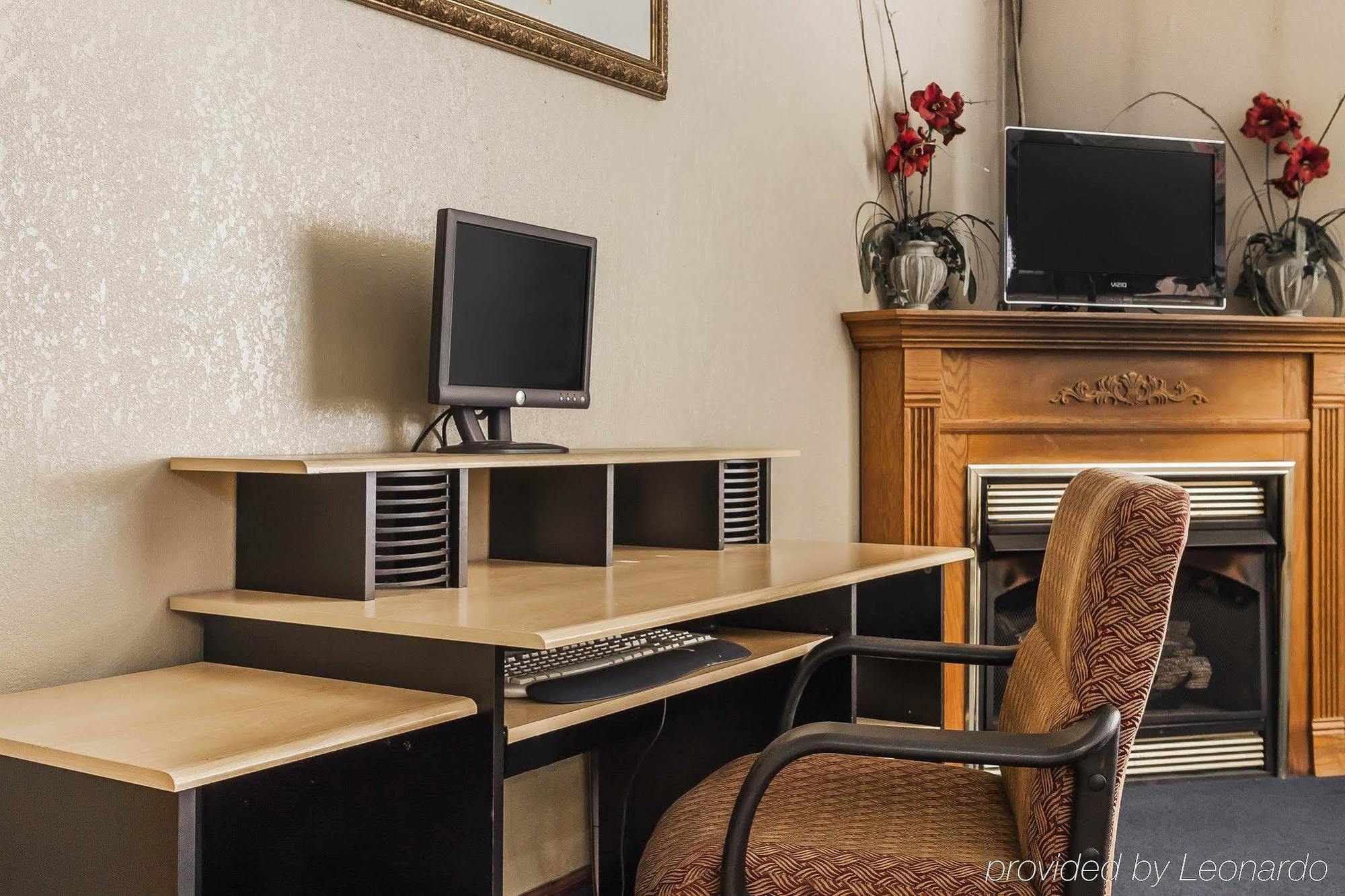 Americas Value Hotel 2*
