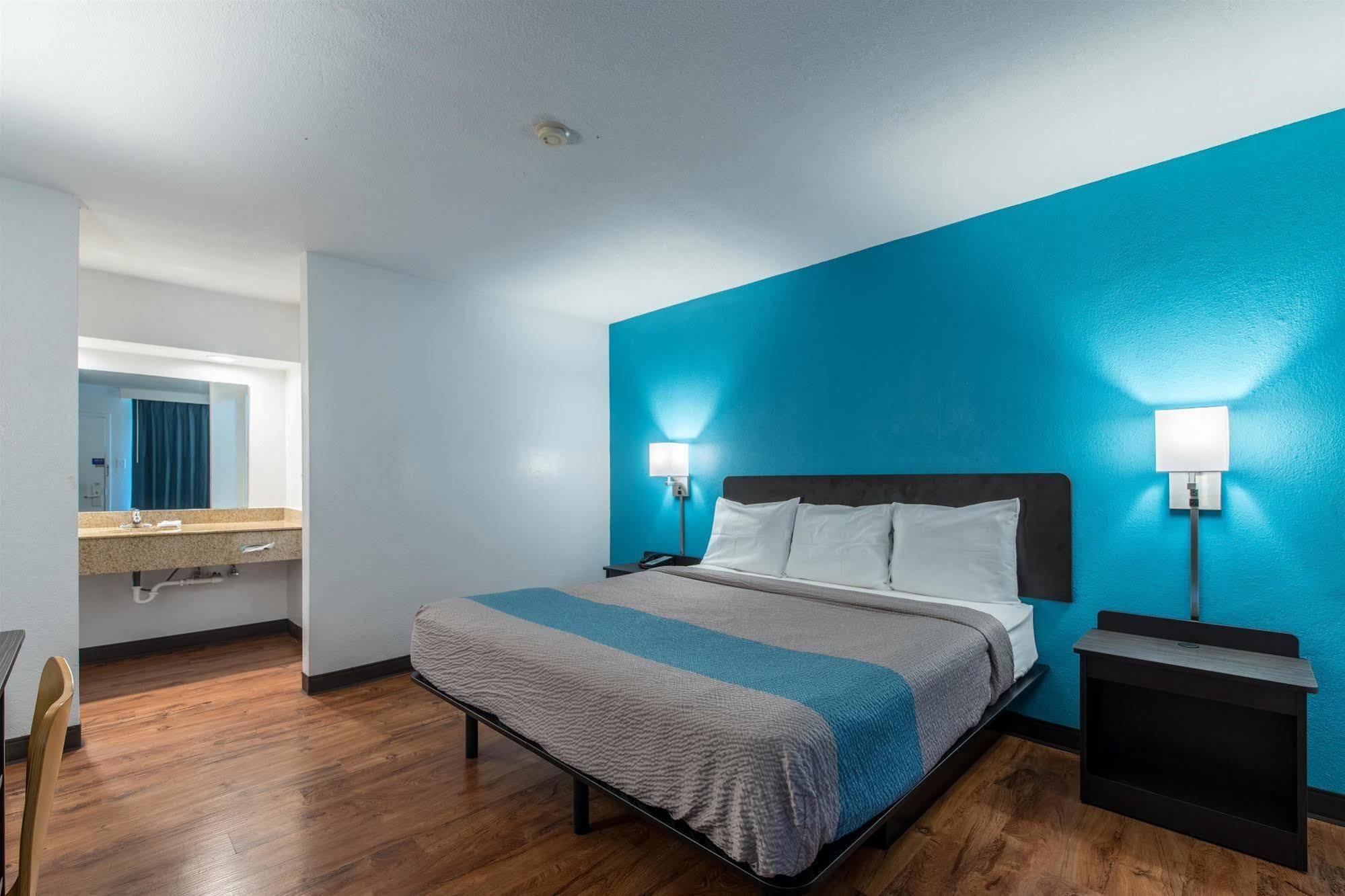 Hotel Americas Value 2*